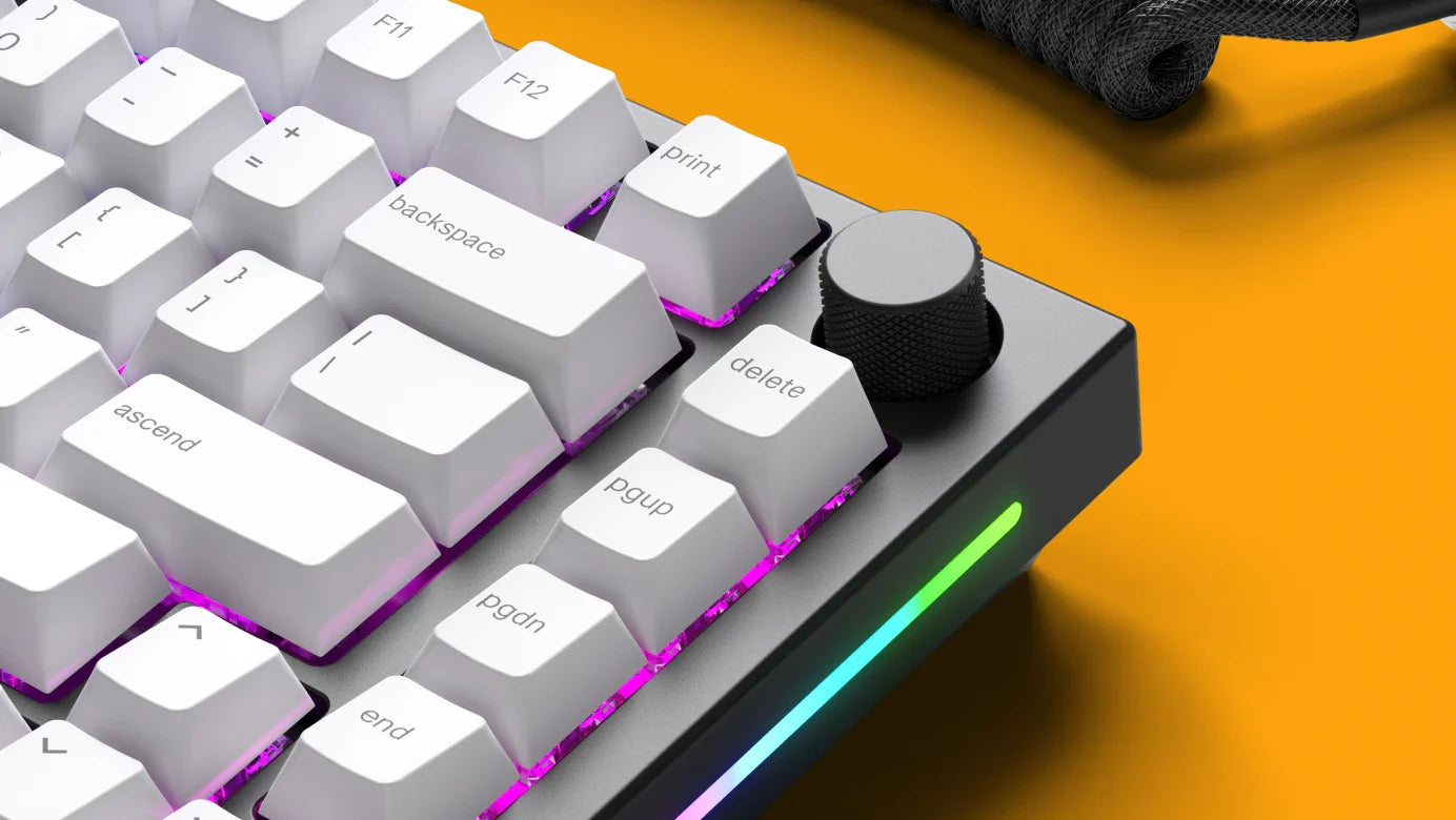 Close up of the GMMK PRO Prebuilt's customizable rotary knob